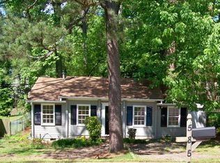 5856 Poplar St, Doraville, GA 30340