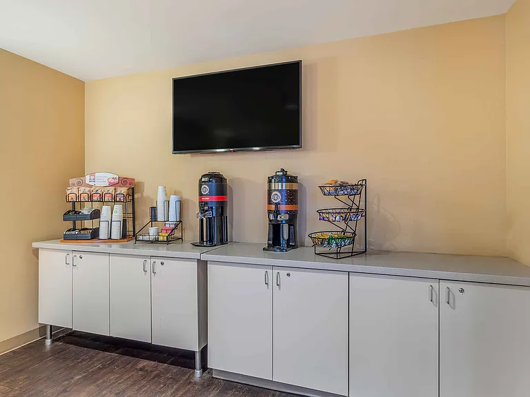 Free Grab-and-Go Breakfast