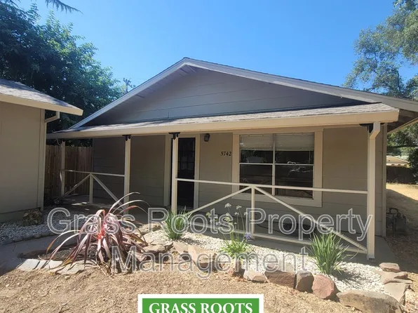 5742 Craig St, Loomis, CA 95650