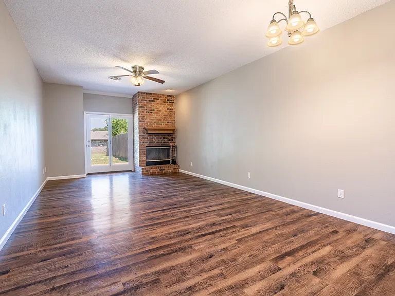 1323 N Dryden Ct #1 — Photo 11