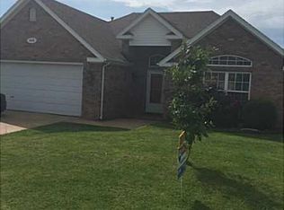 3332 Grainger Cir, Springdale, AR 72764