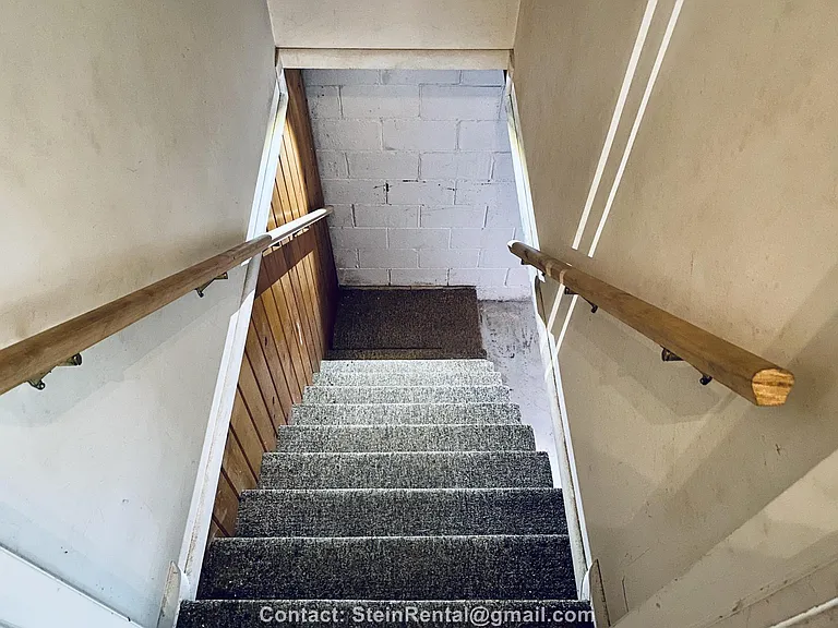 838 Stein Ln — Photo 20