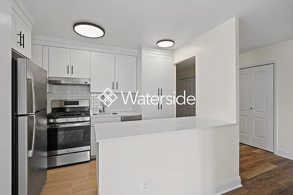 Rented by Brookfield (Funnel) | media 7