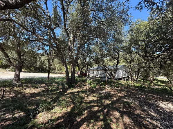 150 Sonnyland Dr, Canyon Lake, TX 78133