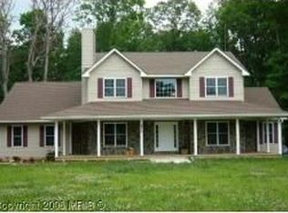 734 Hartwood Rd, Fredericksburg, VA 22406