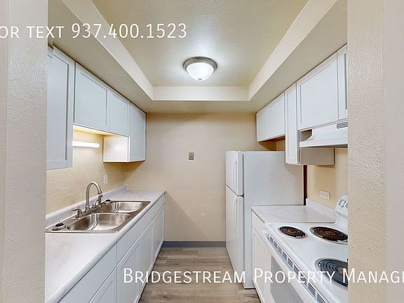 2nd image of 4654 Burkhardt Ave #C