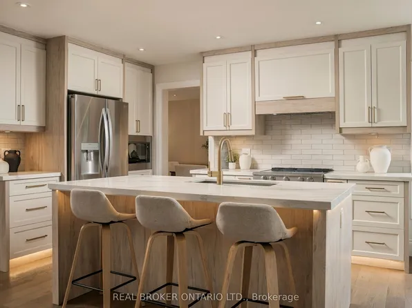 551 Kastelic Pl, Burlington, ON L7N 3S3