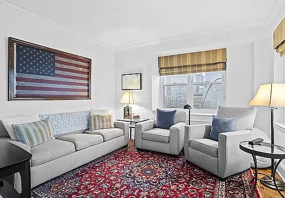 2nd image of 200 E End Ave APT 6E