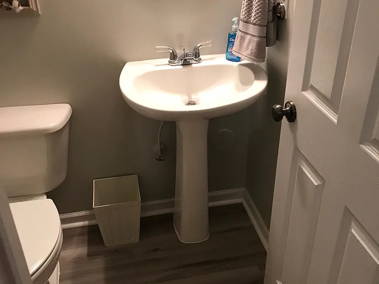 541 Mountain Pass Ln — Photo 14