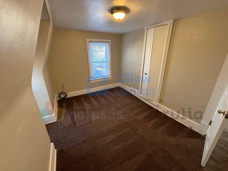 2347 15th St SW — Photo 10