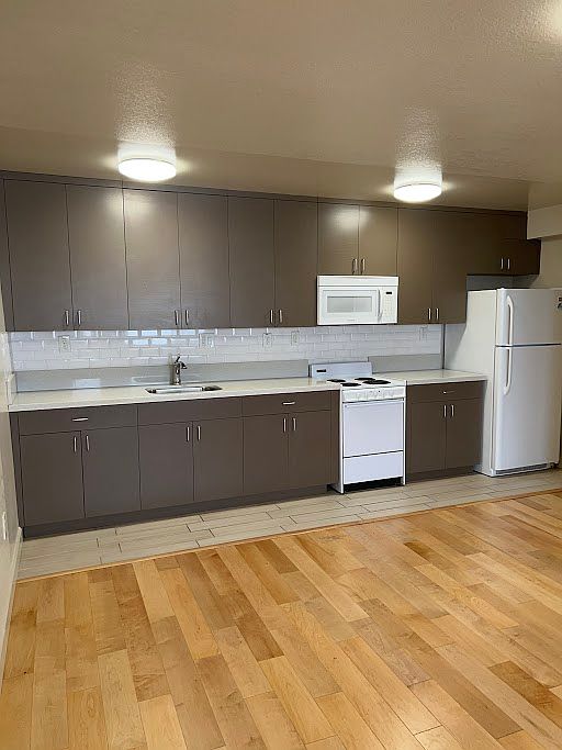1st image of 2398 Parker St APT 2