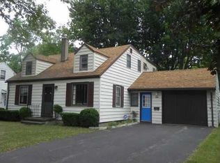 284 Gatewood Ave, Gates, NY 14624