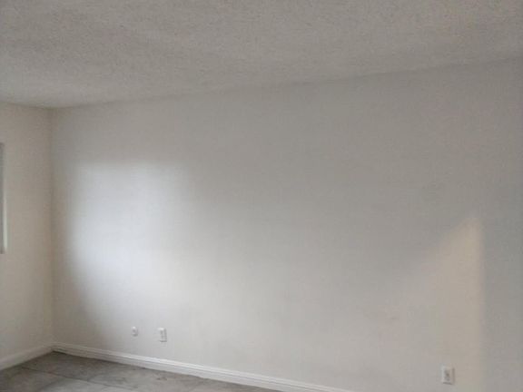 5th image of 15137 Gundry Ave APT B