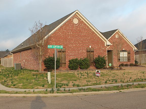 3rd image of 510 Kate Lofton Dr