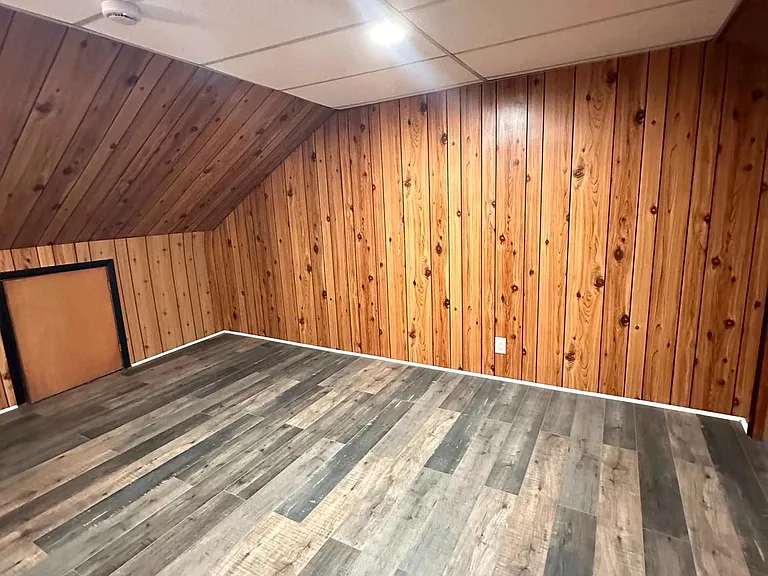 247 Morris Ave — Photo 15