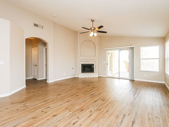 3rd image of 2044 S Avoca Cir