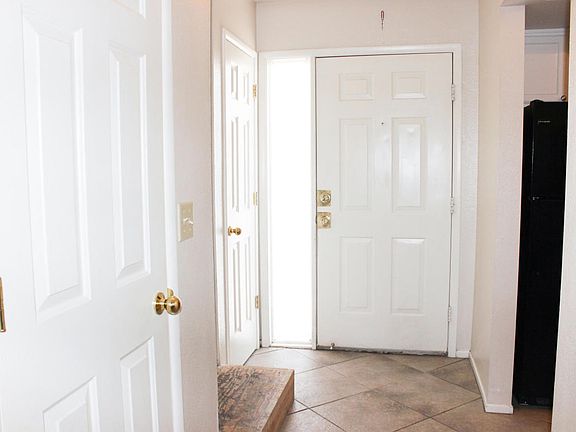 5th image of 1317 S Hardy Dr