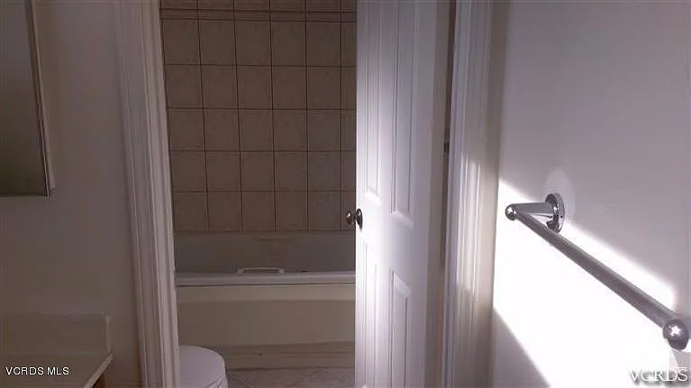 4117 Lost Springs Dr — Photo 14