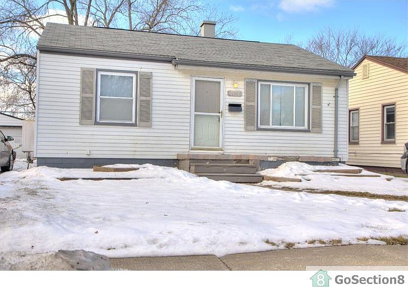 1st image of 24941 Lauren Ave