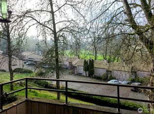 12421 74th Ln S APT 18, Seattle, WA 98178