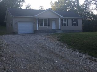 307 S Court St, Grayson, KY 41143