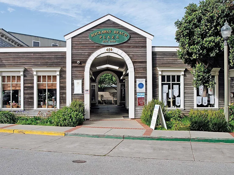 Find our community on the corner of Hickey Blvd. and Skyline Drive