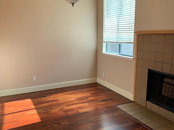 4th image of 51 Pelican Ln #51