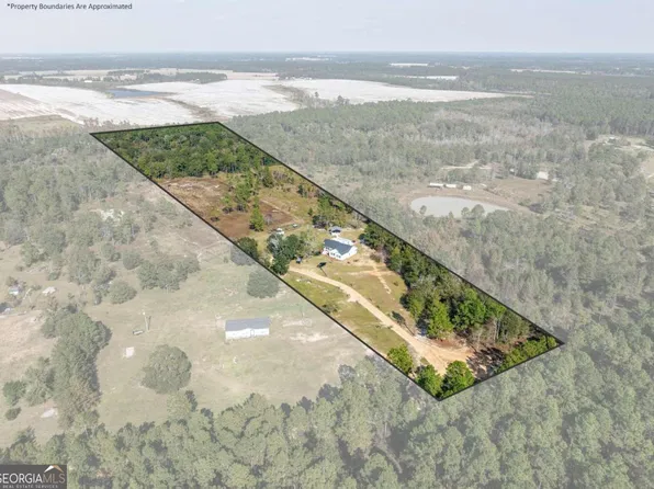 4255 Stanford Rd #8, Ashburn, GA 31714