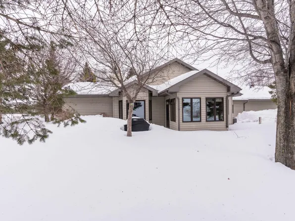 2203 Brookwood Ct, Fergus Falls, MN 56537