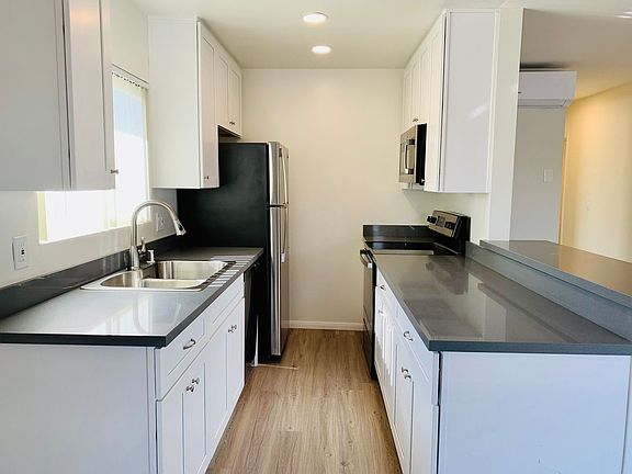 2nd image of 777 Jamaica Ct APT E