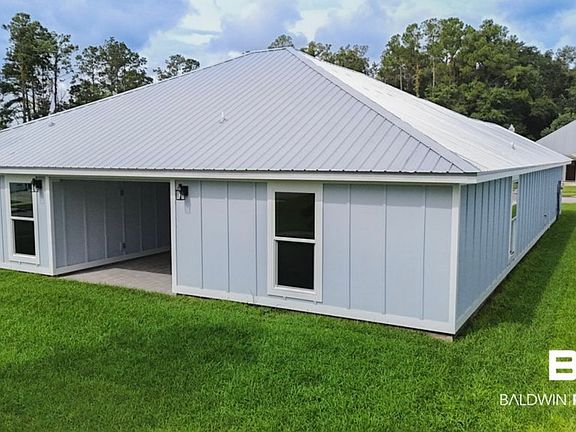 2nd image of 8116 Carmel Cir