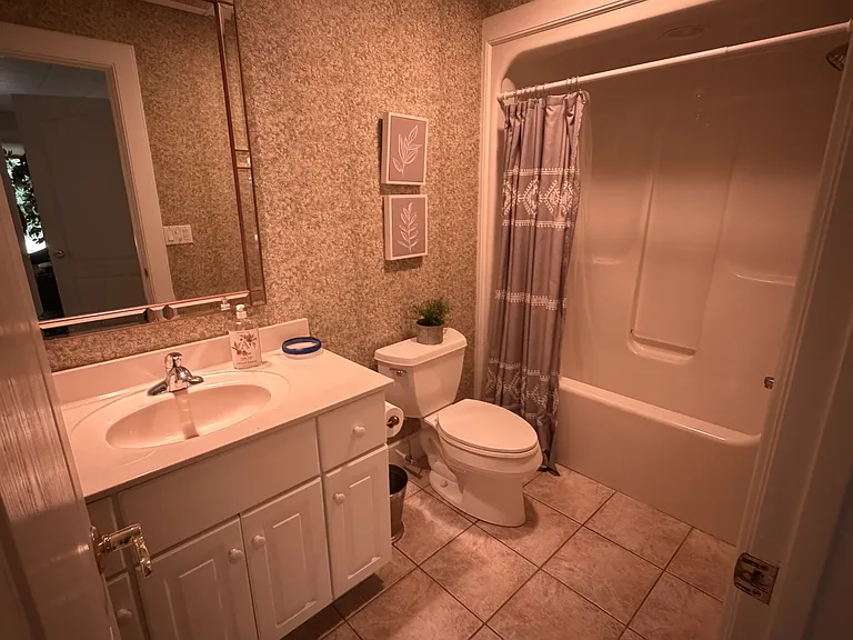 139 Summit Dr — Photo 33