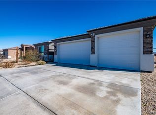 478 S Martinez Rd, Golden Valley, AZ 86413