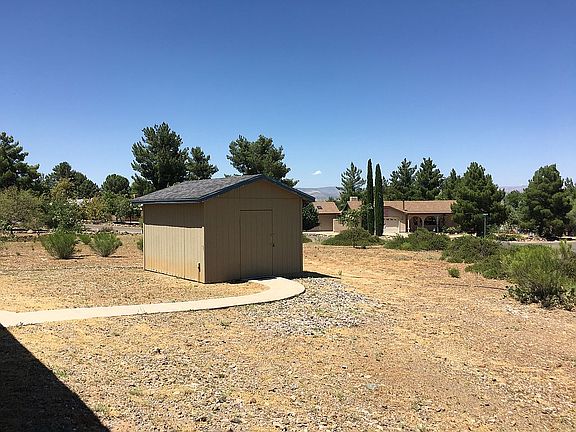 4th image of 300 Black Hills Dr