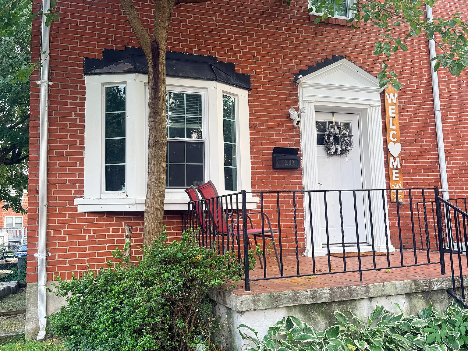 1237 Walker Ave — Photo 1