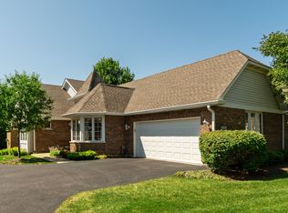 12218 Spire Dr, Lemont, IL 60439