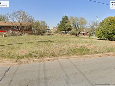 224 S 2nd St #12 & 13, Clinton, OK, 73601