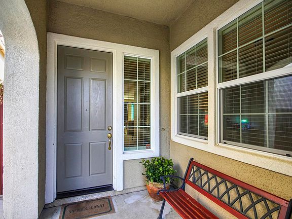 5th image of 3318 Mas Amilos Way