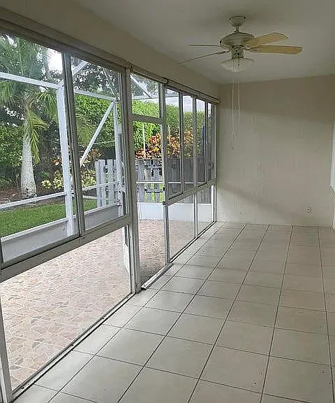 10895 Fillmore Dr — Photo 4