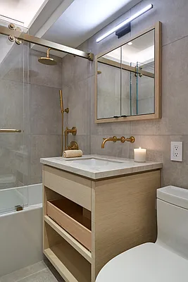 Sold by Hauseit LLC | media 25