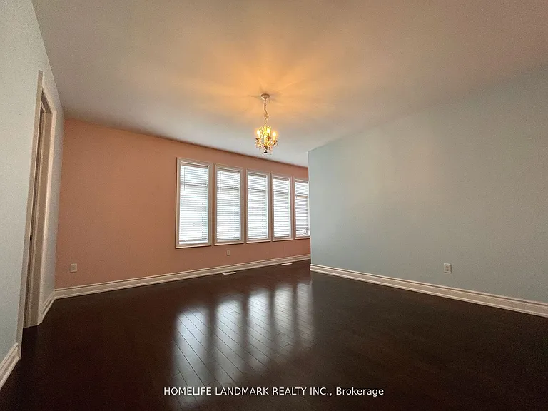 39 Larkin Ave — Photo 23