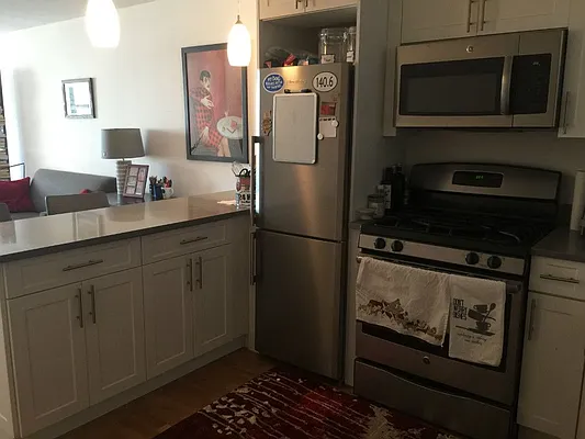 Rented by LL Real Estate Services | media 2