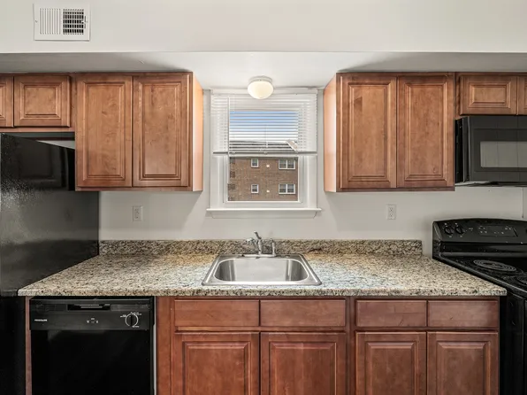 Middleboro Crest Apartments, 37 E Champlain Ave #132914a07, Wilmington, DE 19804