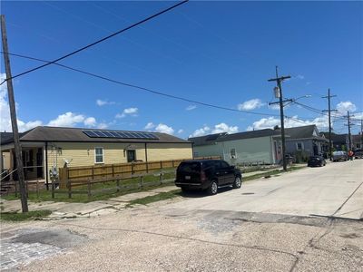 2320 Magnolia St, New Orleans, LA, 70113