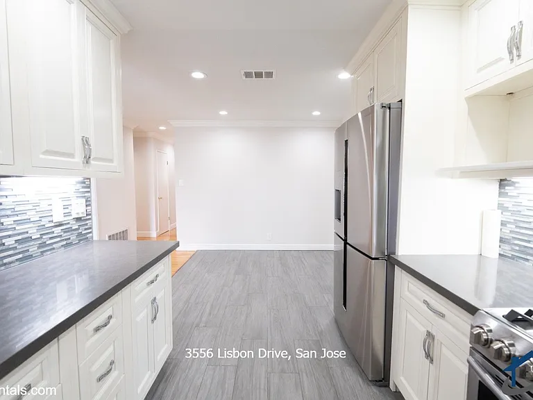 3556 Lisbon Dr — Photo 3
