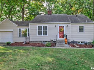 208 Montrose Ave, East Peoria, IL