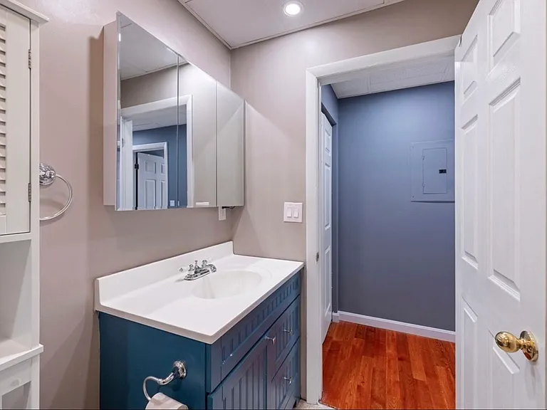 64 Foster St #403 — Photo 20