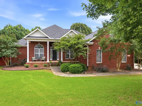 111 Gentle River Rd, Harvest, AL 35749