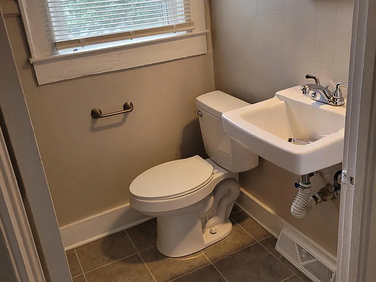 38B Wallace St — Photo 8