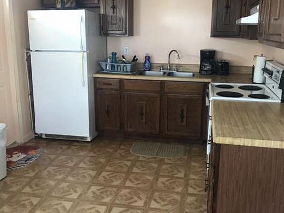 5th image of 1791 Breezy Ln